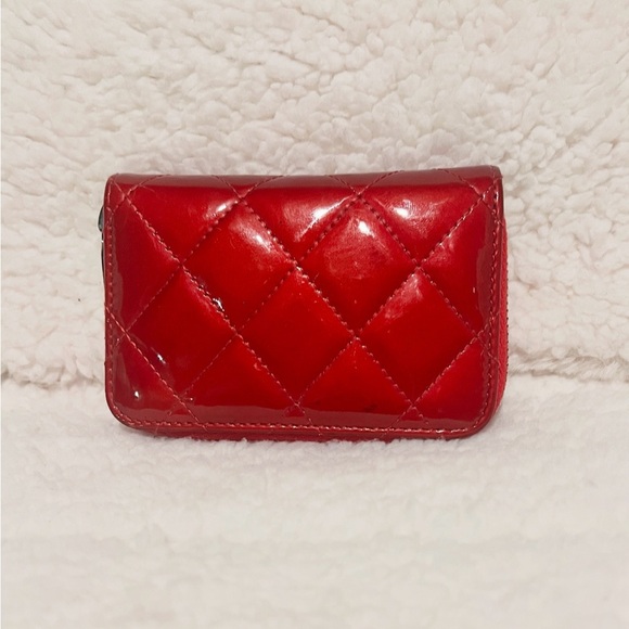 Chanel Brilliant CC Patent leather Zippy Card Holder - Picture 2 of 12